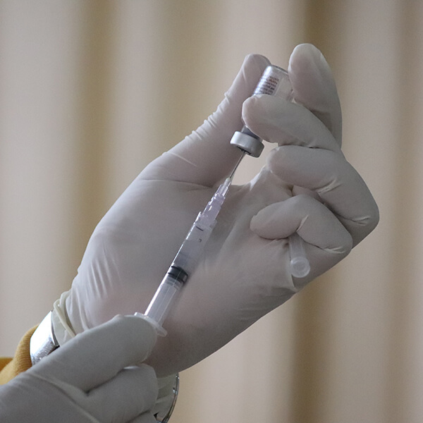 Private sector is close to authorization to allow imports of vaccine